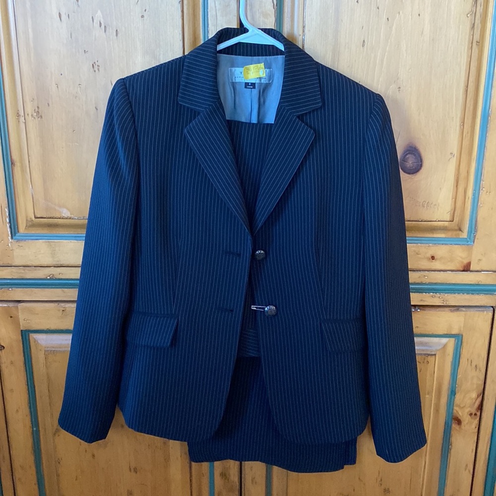 Tahari pinstripe pant suit